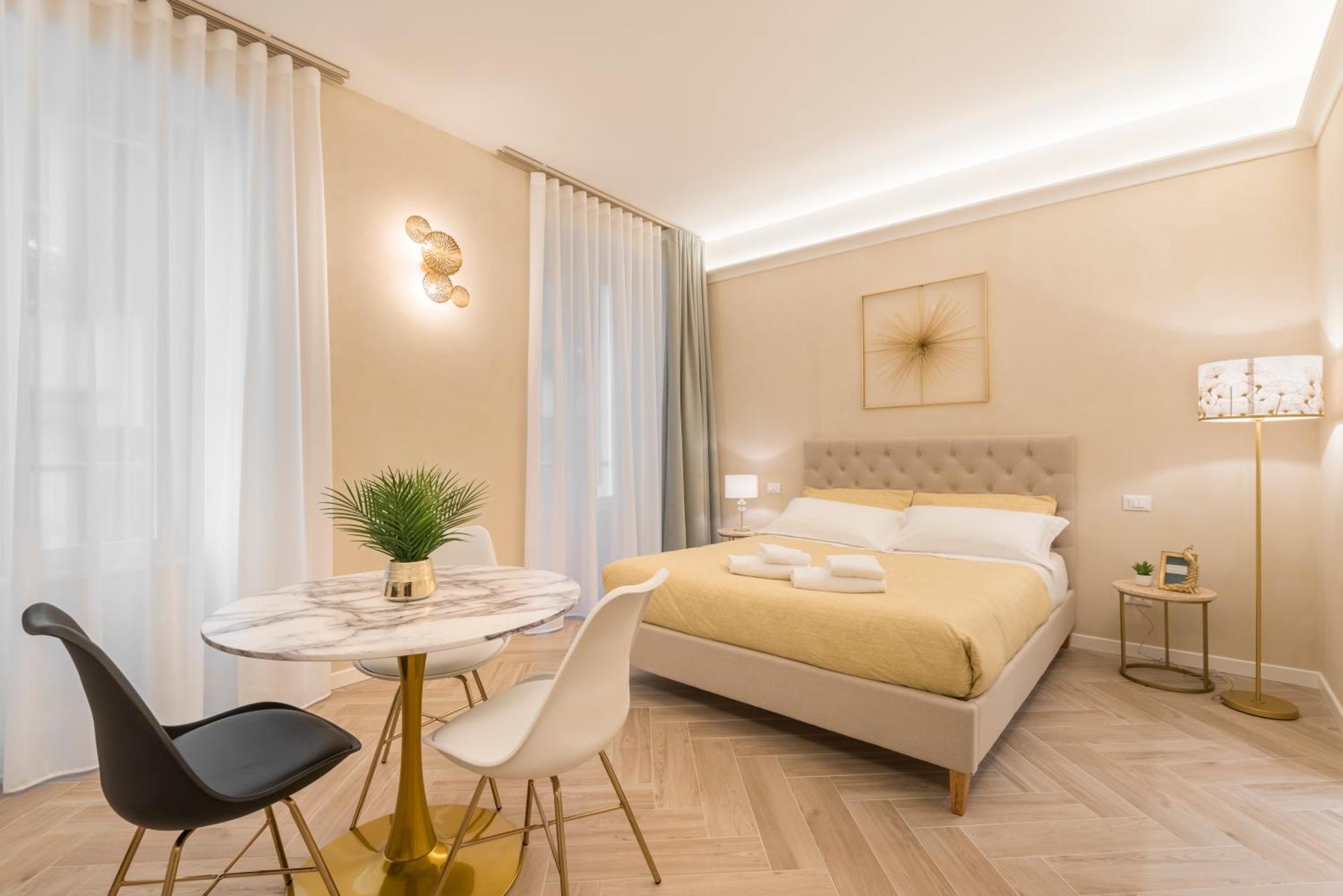 Golden Chic - Citta Alta Apartment Bergamo Luaran gambar